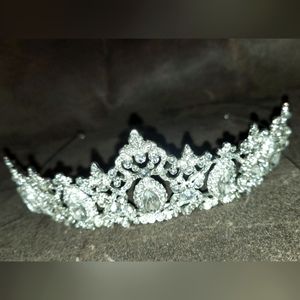 Regal Tiara
